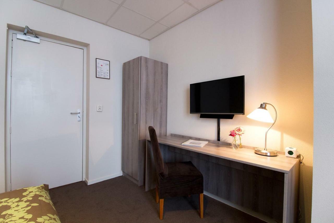Hotel Old Dutch Bergen Op Zoom Exterior photo